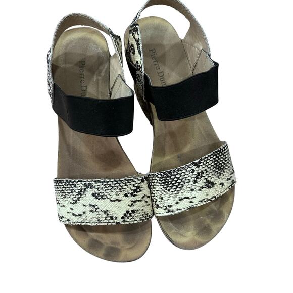 Pierre Dumas Hester 1 Womens Black Off-White Snake Print - Picture 1 of 8